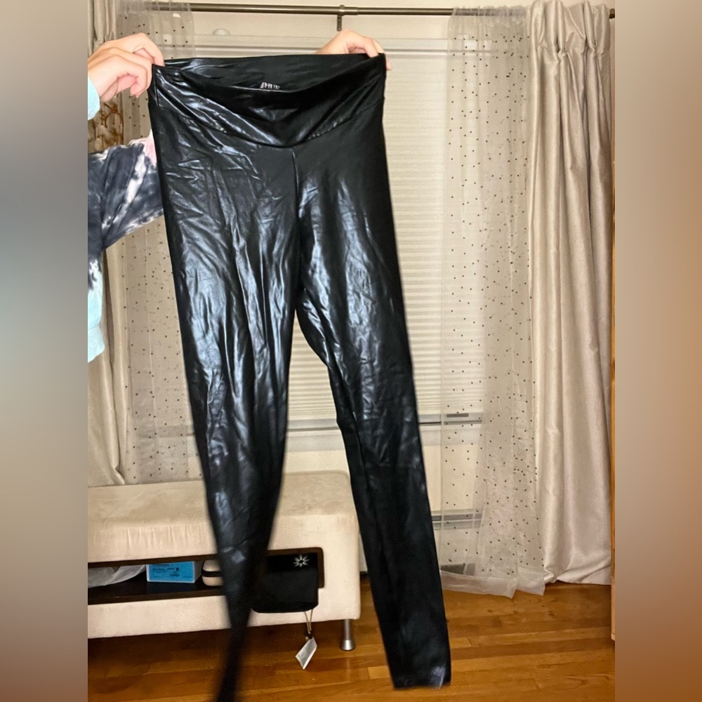 Faux leather leggings